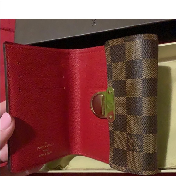Louis Vuitton wallet - Picture 3 of 9